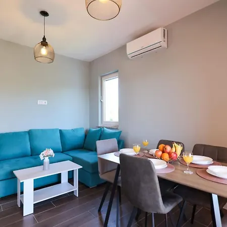 Apartamento In Near